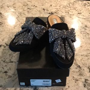 Black Bow Mules